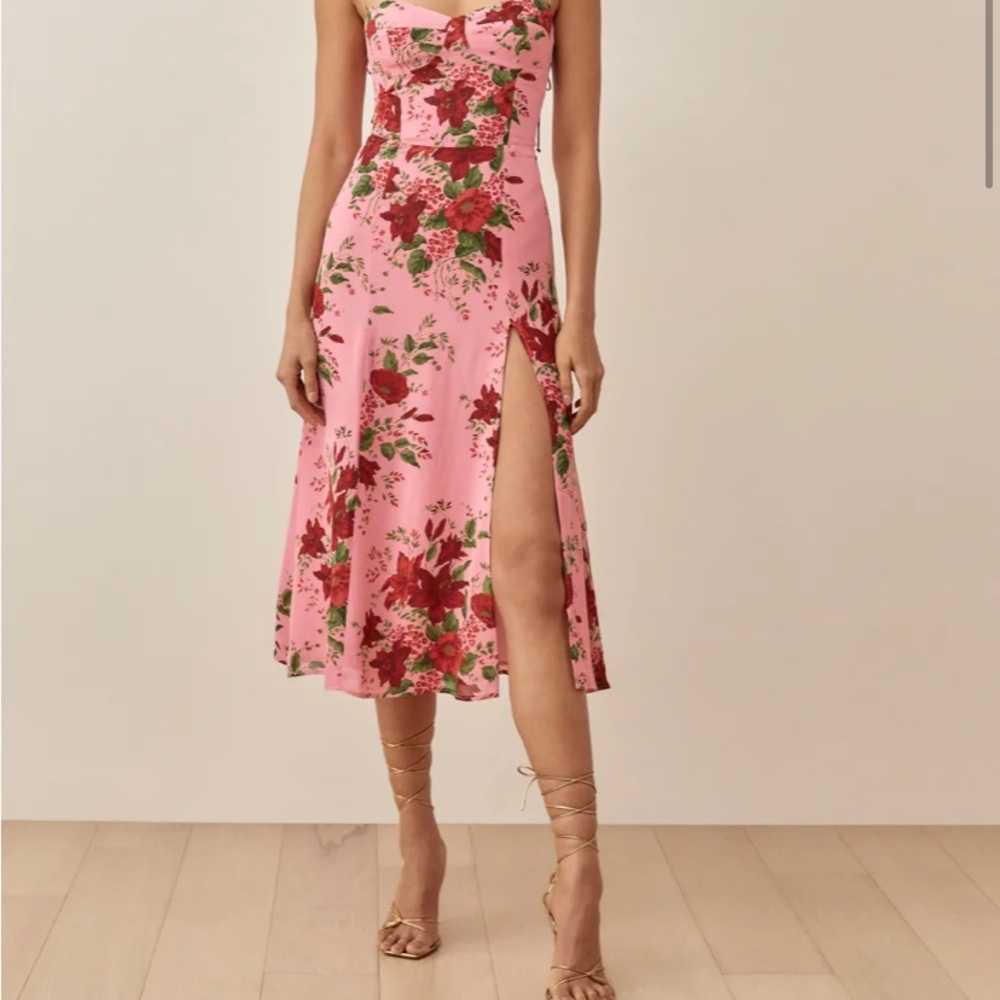 ISO!! Reformation Juliette Dress in Valeria Color, size 4 or 6